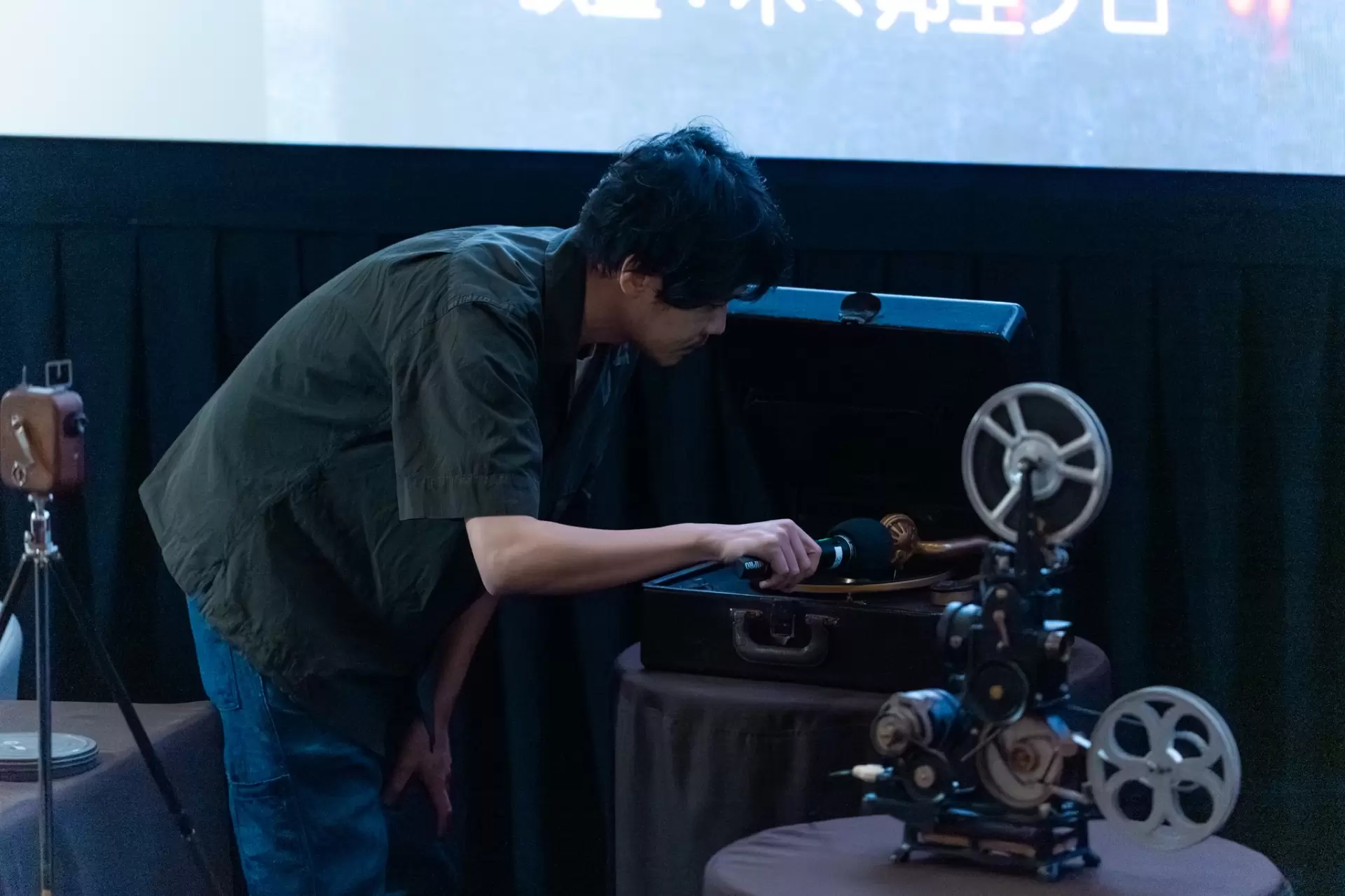 【2025 高雄電影節】影片放映＆膠卷展演｜月亮上的業餘者-圖片