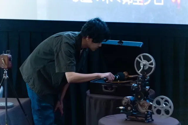 【2025 高雄電影節】影片放映＆膠卷展演｜月亮上的業餘者-圖片
